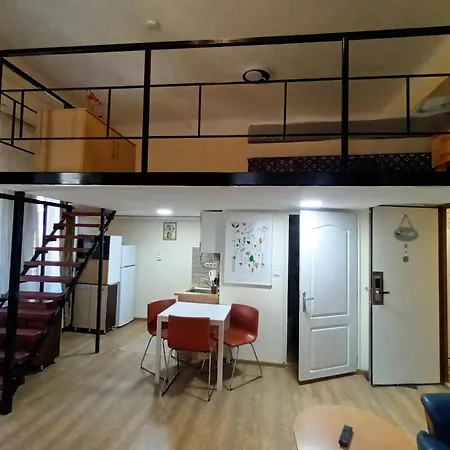 Melden * 부다페스트