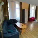 Melden 3* Budapesta